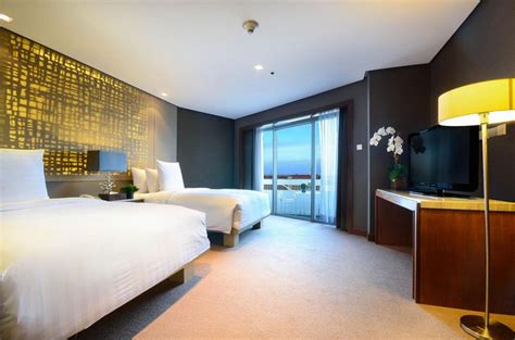 midas hotel clark